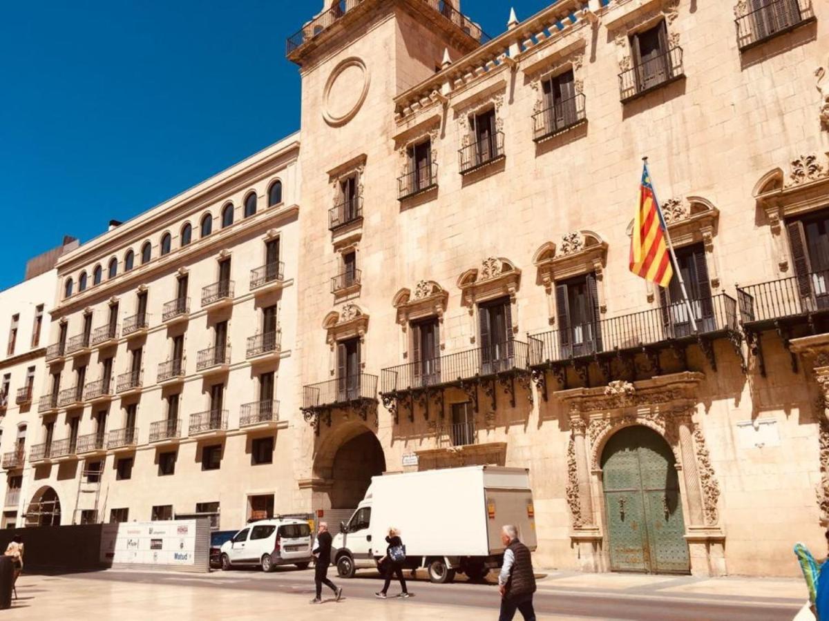 Ferienwohnung Chic E Classic Alicante Exterior foto